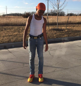 Meet your Posher, Lloyd